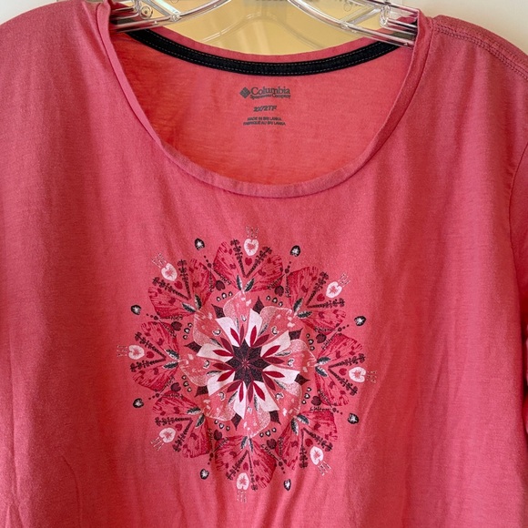 Columbia Tops - Columbia 2X Women's Rose Coral Mandala Tee Shirt